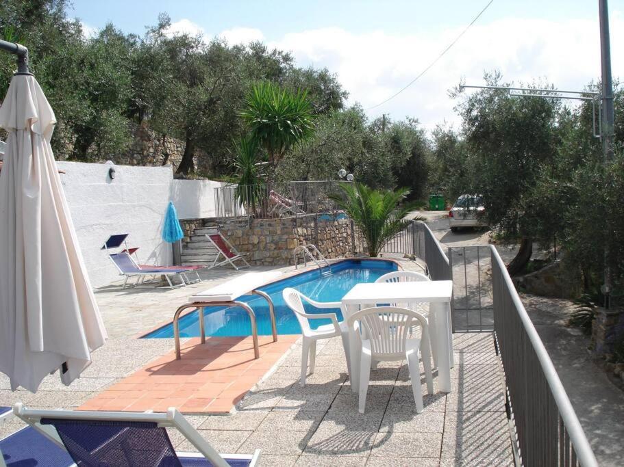 Villa Berio Due - Tuija Villa Viani ภายนอก รูปภาพ