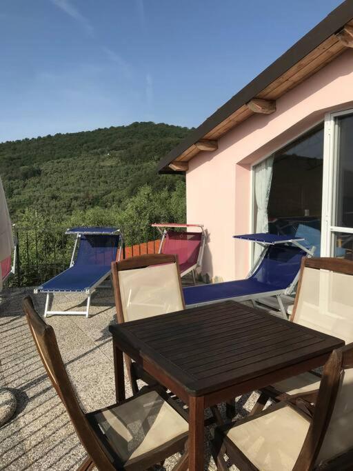 Villa Berio Due - Tuija Villa Viani ภายนอก รูปภาพ